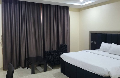 Wuse 2 Apartment | Golphin
