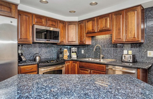 Kihei Apartment | Immaculate Condo across from Beach MBQ208B