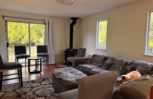 Maple Ridge House | Peaceful Hideaway in Maple Ridge