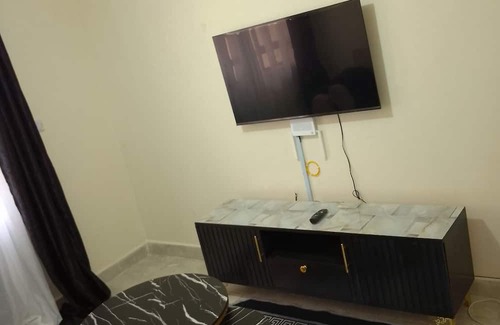 Thika Apartment | New and Clean apartment in pleasant Thika with AC, WiFi