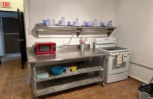 Carcel Apartment | Group-Friendly 3BR Unit in Mayaguez