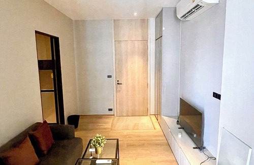 Ekkamai Condo | Super Host Luxurious stays