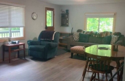 West Branch Cabin | Cozy 2-bedroom cabin in serene West Branch with AC, WiFi