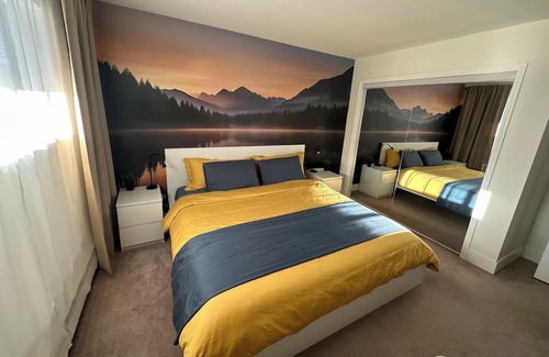 Ladysmith Apartment | Cozy 2BR Apt with WiFi, sleeps 6; Walk to Trails & Beach in Charming Ladysmith