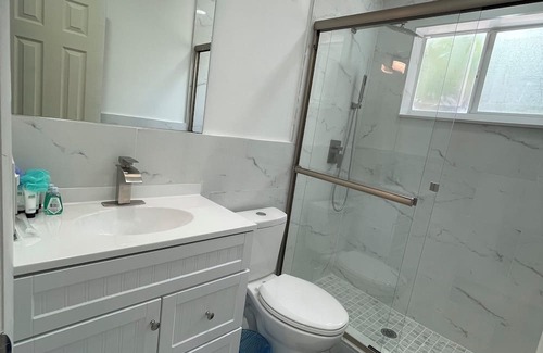 Central Oakland Park Apartment | Paradise Found: Luxurious Getaway Awaits at Lucea by the Sea
