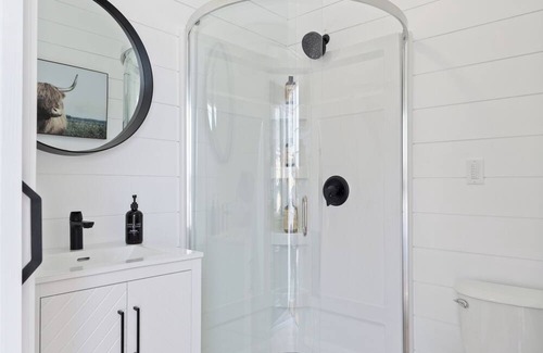 North Park Cottage | Charming Guest Home in the Heart of Fernwood
