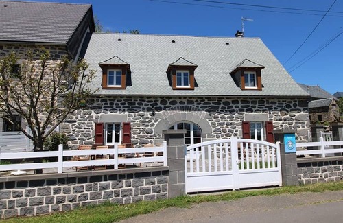 Paulhac Cottage | Gite Paulhac, 3 bedrooms, 6 persons