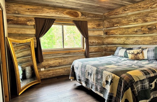 Harrison House | New Listing Discount Secluded Log Cabin with ATV Trail Access - Simply Stunning!