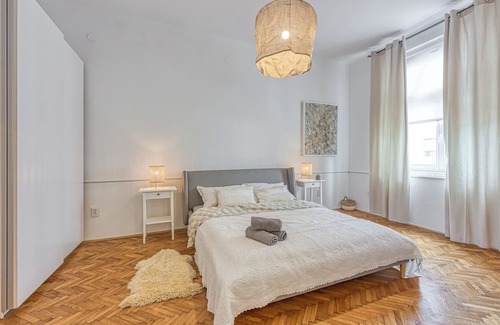 Zagreb Villa | Spacious Apartment In Heart Of Zagreb