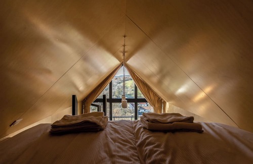 Hosszuheteny Villa | Reindeer Cabin With A Panoramic View