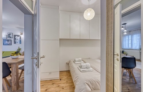 Zagreb Villa | Modern Apartment with Bikes and PS4