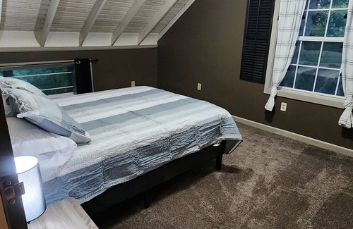 Armstrong Cabin | Morchella Hideaway