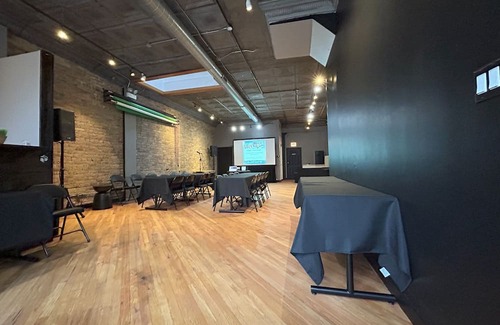Pulaski Park Condo | Loft for Events and family gatherings