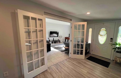 Canton Other | Charming farmhouse ranch - private 2 bed 1 bath - slice of home - shared spaces