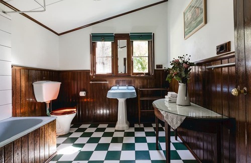 Rosa Brook Cottage | Charming & elegant original farm cottage set on a private small farm