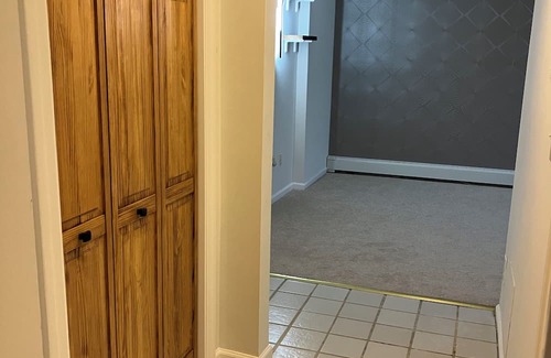 Stamford Apartment | Newly renovated 1bd clean and bright apartment close to train! Soon furnished.