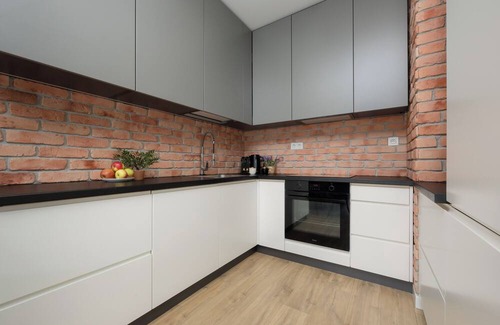 Wola Apartment | Green Apartment with Parking by Renters