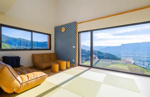 La Combe-de-Lancey House | Espace Détente Piscine Jacuzzi Intérieure Privée et Sauna Avec vue Montage