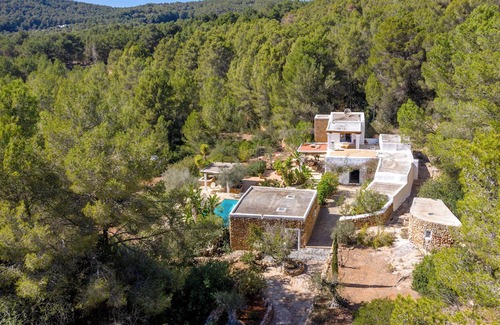 Santa Gertrudis Villa | Can Magrana: Rustic and secluded Villa in central Ibiza with private pool
