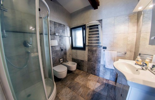 Capo Mulini House | Homerez - Spacious house and sea view - Acireale