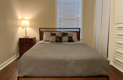 North Bend Apartment | Modern 1 br over Downtown - Walkable - Fast WiFi