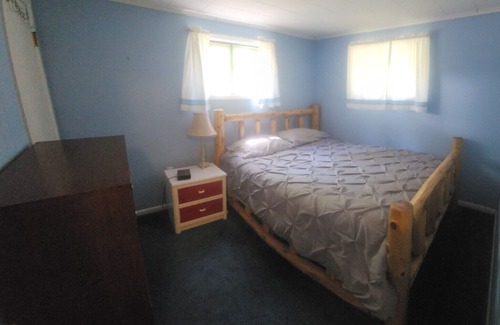 Cheboygan House | Haven of Rest on Twin Lakes, next to Black Mount Recreation Area