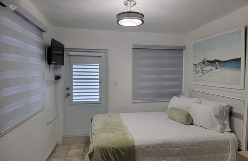 Mayaguez Pueblo House | Central Location in the West of the Island