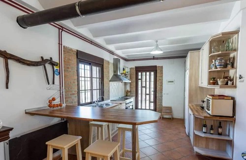 Oria House | Homerez - Spacious House with Pool in Oria