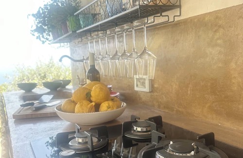 Pantelleria House | Masdar:il dammuso al sorgere del sole