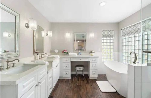 Paradise Park Vista House | SO MUCH 2 DO-Dreamy Summer Getaway!POOL/GAME ROOM