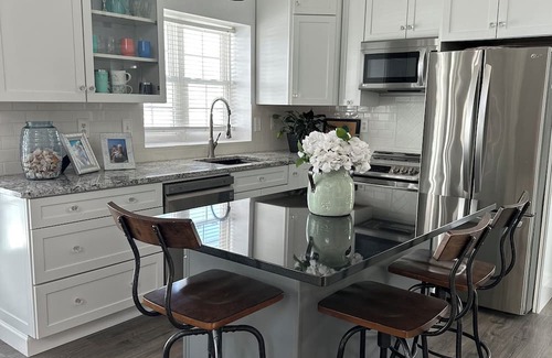 Crystal Cottage | A beautiful cottage located in the lake in Crystal, MI
