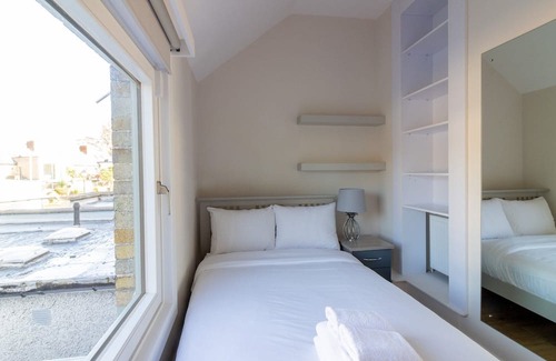 Donnybrook House | GuestReady - Cosy Retreat in Donnybrook