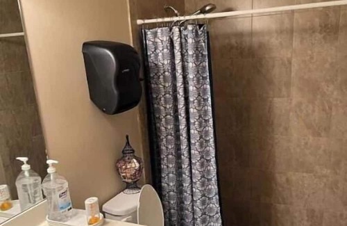 OakLeaf Plantation House | Cozy private suite in resort-style golf community