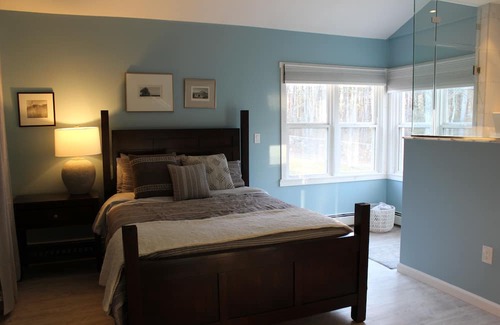 Hamden House | Mid-Century Modern Cabin. Minutes from Yale