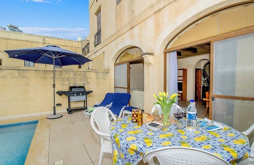 Xaghra Villa | Ta'sandrija Pool And Well-being In Gozo