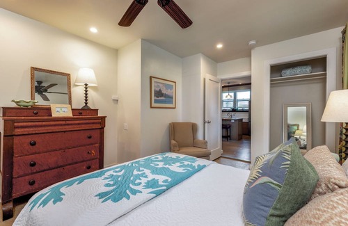 Waialee House | Anahulu Stream House in Haleiwa Town North Shore A/C Private Dock