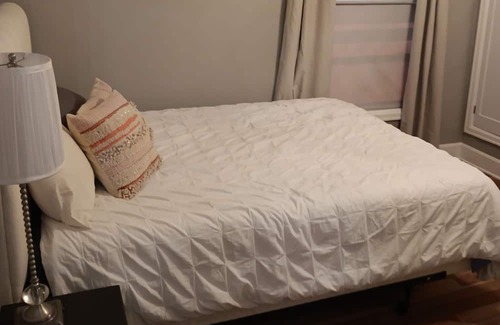 Charlotte House | House located in Charlotte, newly updated, quiet with plenty of room to relax.