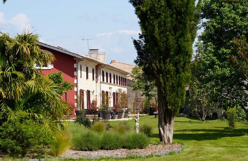 Gauriaguet House | Guest House 'Chambre D'hôtes Ambre' with Shared Pool, Wi-Fi and Air Conditioning
