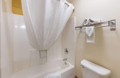 Hebron House | Perfect Stay Near I-70, Rich Comfort & Indoor Heated Pool! Fitness Center