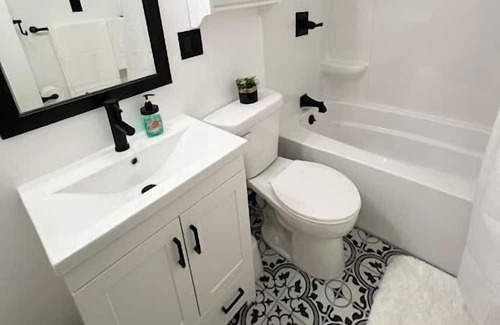 Fort Wayne House | Cozy Essentials Home right off I469