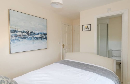 Sturminster Newton Cottage | NO. 98, pet friendly, with a garden in Sturminster Newton