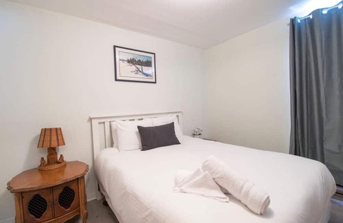 Tiny House | 3 Bdrm Family Escape - Steps from Sandy Beach!