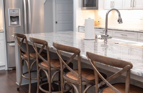 Appling House | Spacious Appling Retreat