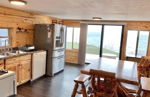 Isle Cabin | Sunset Harbor Point
