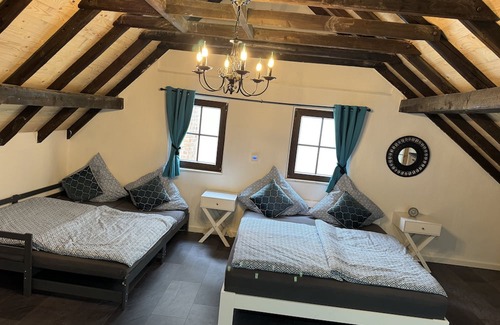 Siegburg Apartment | 4711 Suite - Stilvolle, Einzigartige und Zentral Gelegene Ferienwohnung