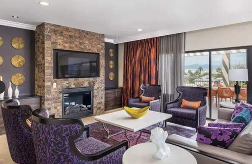 Terra Lago Resort | Coachella 2024 3Bdrm Suite