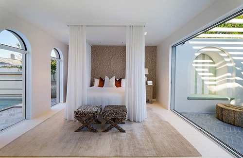 Surfers Paradise Villa | Masterpiece in the heart of ISL Capri