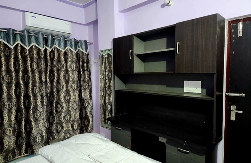Varanasi Apartment | Comfy Home 3BHK