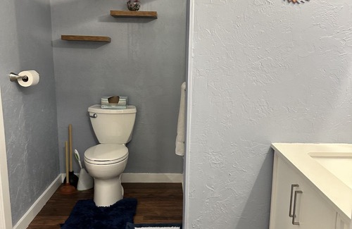 Creswell Apartment | Private apartment 25 minutes from Hayward Field and the University of Oregon!