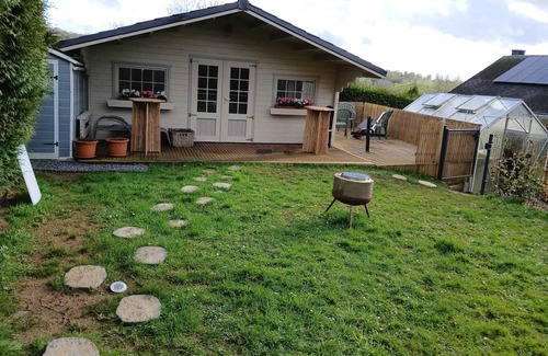Ethe Apartment | Homerez - Studio for 4 ppl. with swimming-pool, jacuzzi and garden at Virton